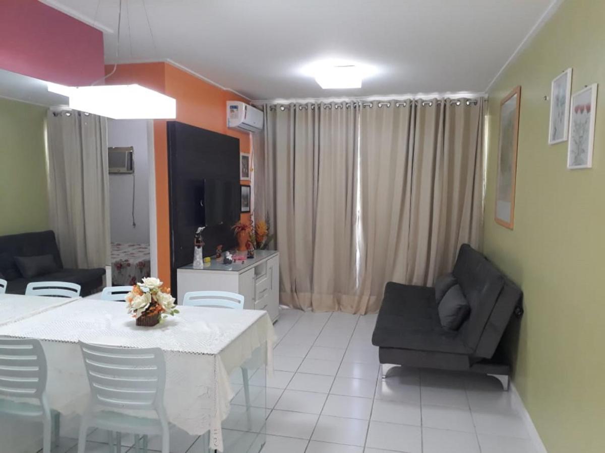 Na Beira Mar De Pajucara- Edif Neo- Apartamento Quarto E Sala - Possui Varanda- Vista Lateral Do Mar -Rua Julio Plech Filho 60 Esquina Com Avenida Doutor Antonio Gouveia - Consumo Eletrico E Pago No Ckeck-Out 1Kwh E 1,35 Reias- Tem Tela De Protecao Daire Maceió Dış mekan fotoğraf