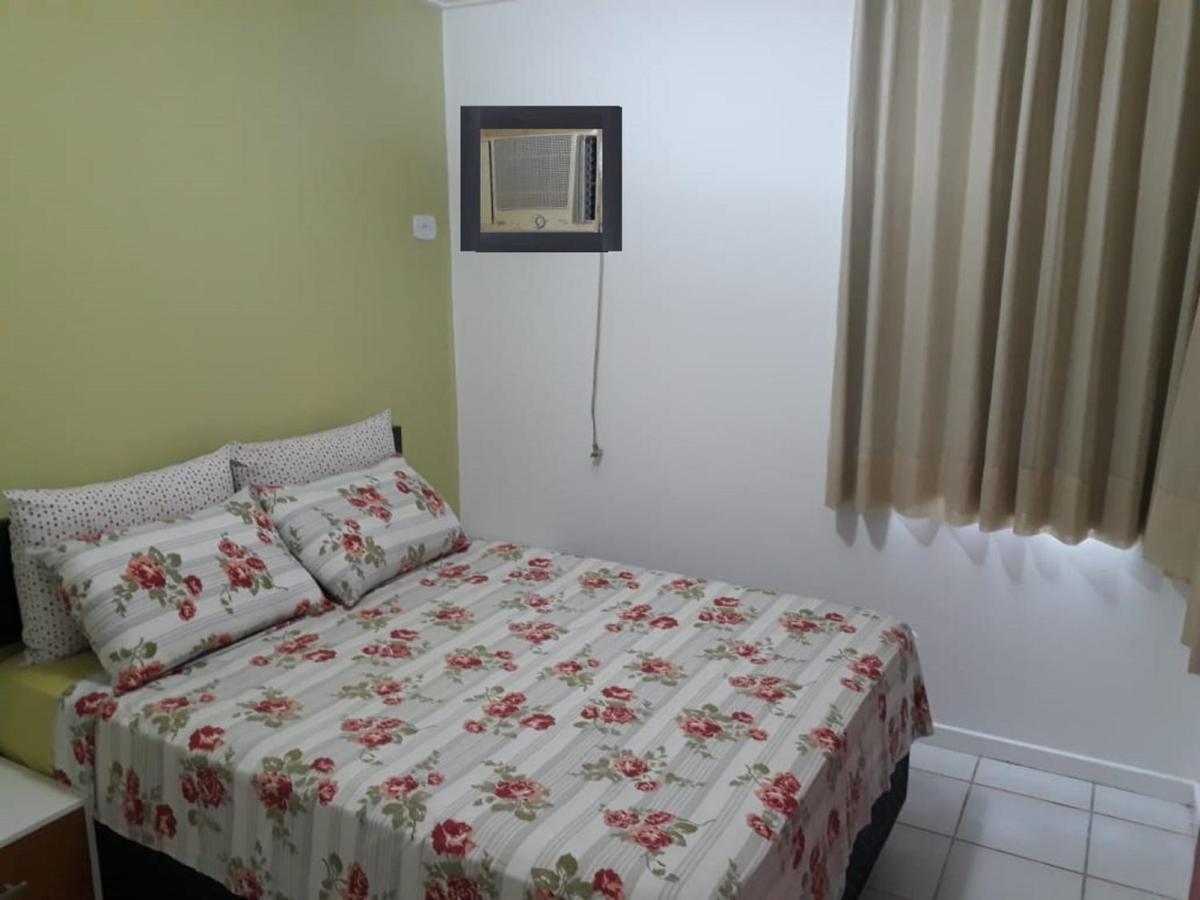 Na Beira Mar De Pajucara- Edif Neo- Apartamento Quarto E Sala - Possui Varanda- Vista Lateral Do Mar -Rua Julio Plech Filho 60 Esquina Com Avenida Doutor Antonio Gouveia - Consumo Eletrico E Pago No Ckeck-Out 1Kwh E 1,35 Reias- Tem Tela De Protecao Daire Maceió Dış mekan fotoğraf
