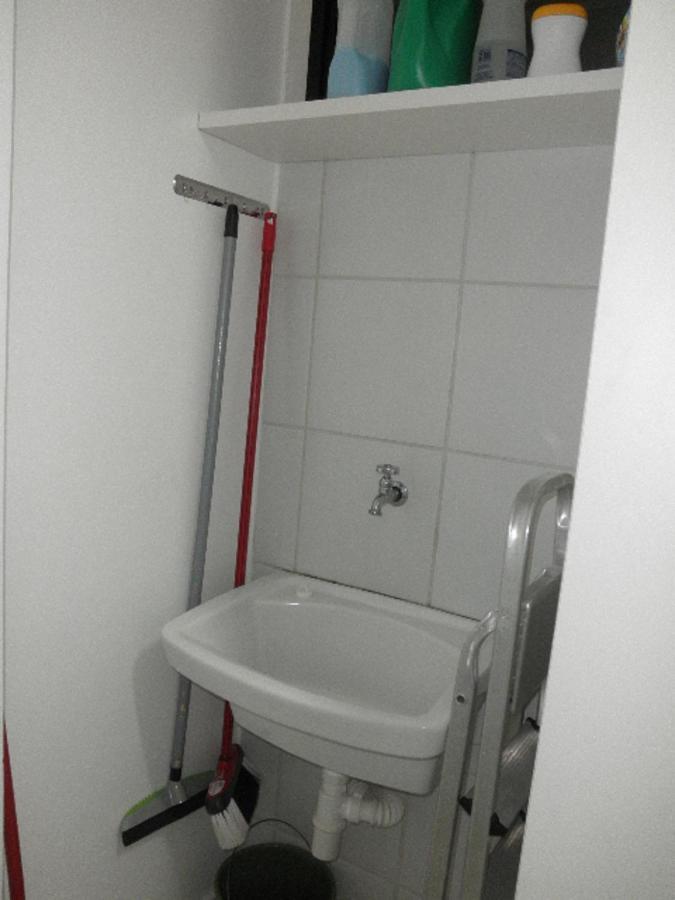 Na Beira Mar De Pajucara- Edif Neo- Apartamento Quarto E Sala - Possui Varanda- Vista Lateral Do Mar -Rua Julio Plech Filho 60 Esquina Com Avenida Doutor Antonio Gouveia - Consumo Eletrico E Pago No Ckeck-Out 1Kwh E 1,35 Reias- Tem Tela De Protecao Daire Maceió Dış mekan fotoğraf